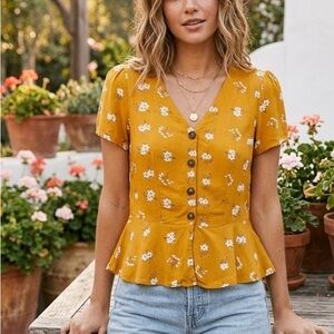 Mustard Yellow & White Floral Rayon Button-Up Top - Size M